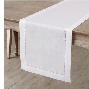 Solino Home White Table Runner. Cotton & Linen. 14”x132”. New.